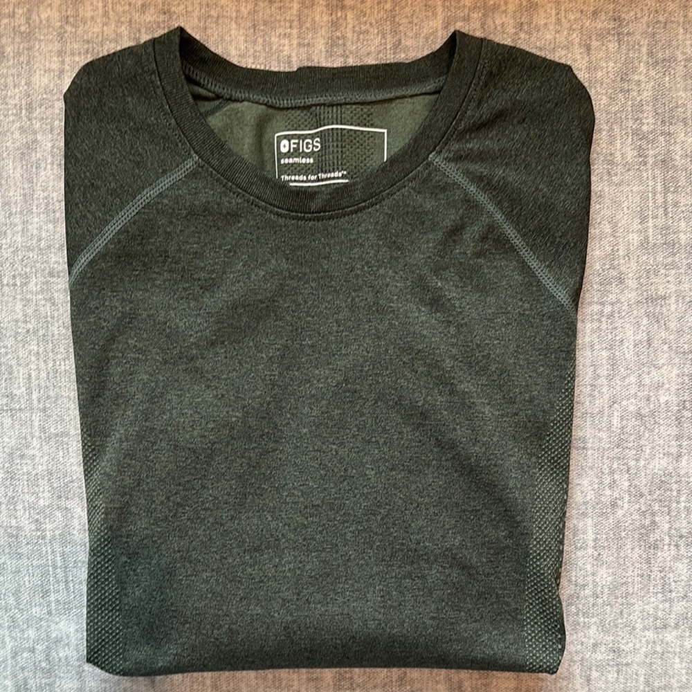 Figs salta long sleeve underscrub moss
